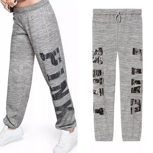 Sweatpants VS PINK à Sequins Et Motif Camouflage - Taille XS - Neuf Avec étiquettes
